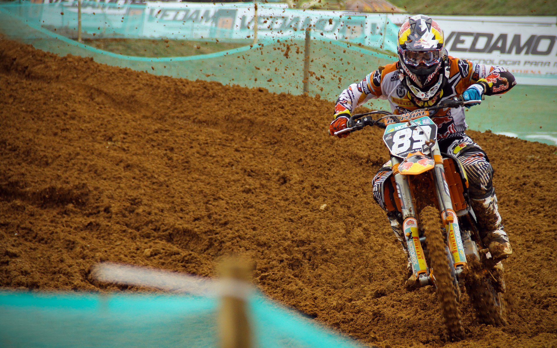 意甲争冠白热化，国际米兰与尤文图斯上演巅峰对决